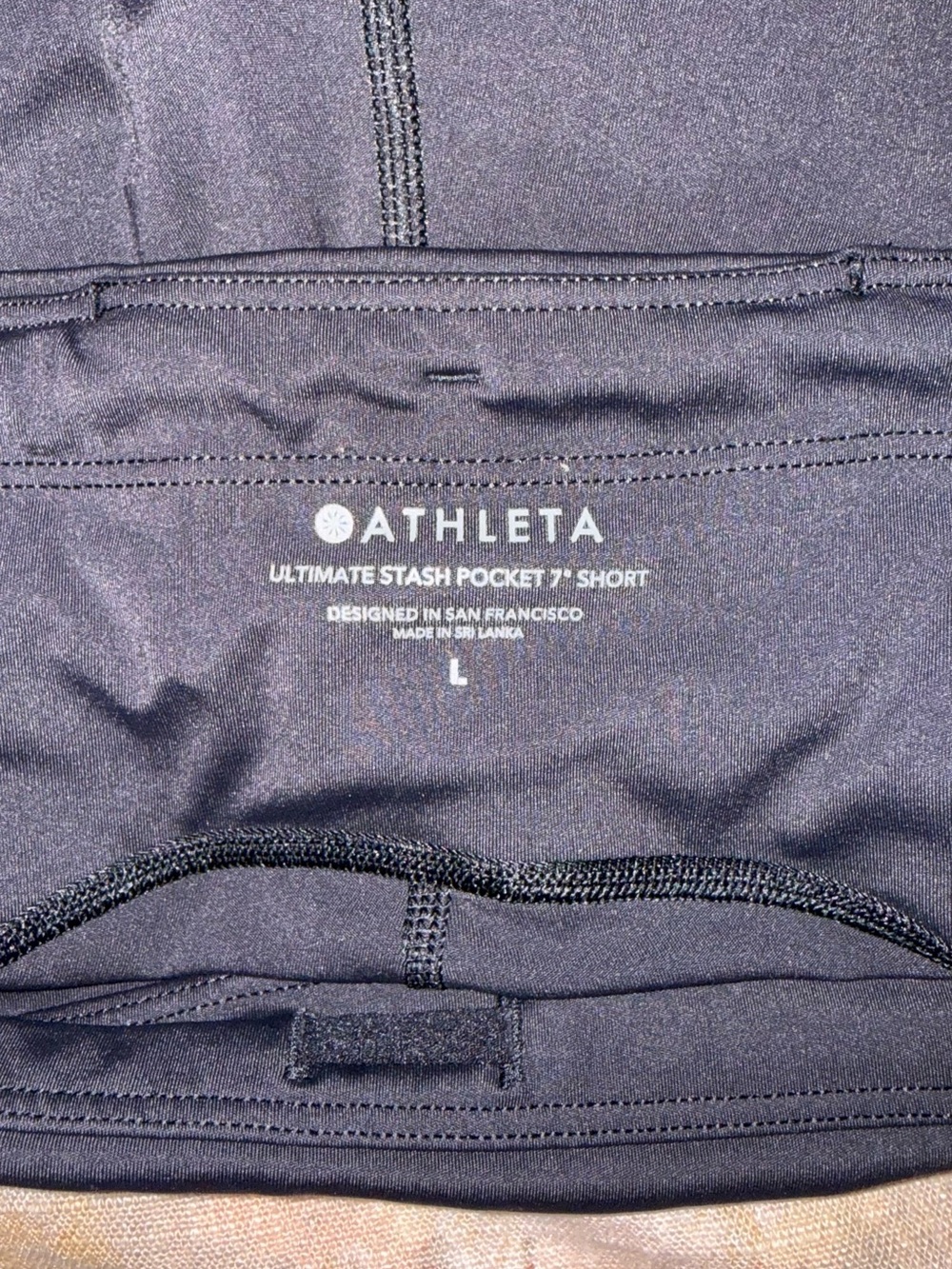 Athleta 7in Bike Shorts - Picture 3 of 3